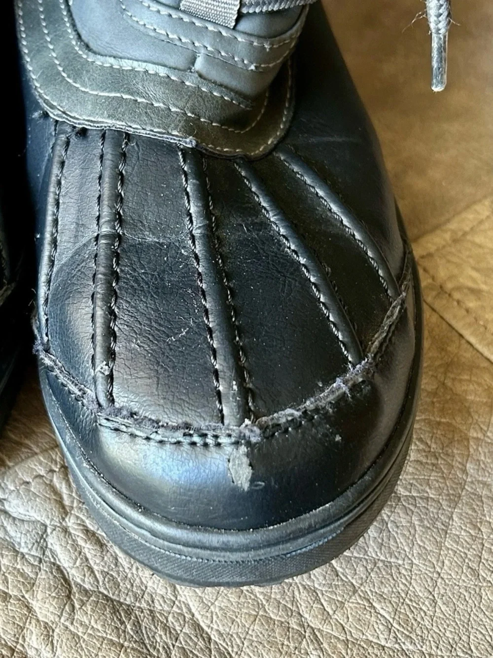 Dream Pairs Swiss-Low-5 Thinsulated Boots - Black/Grey - Size 8